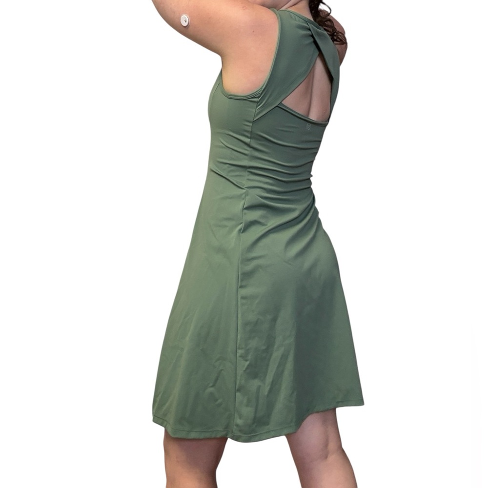 We Wander Flexstretch Keyhole Back Tennis Active Dress New With Tags Green Med